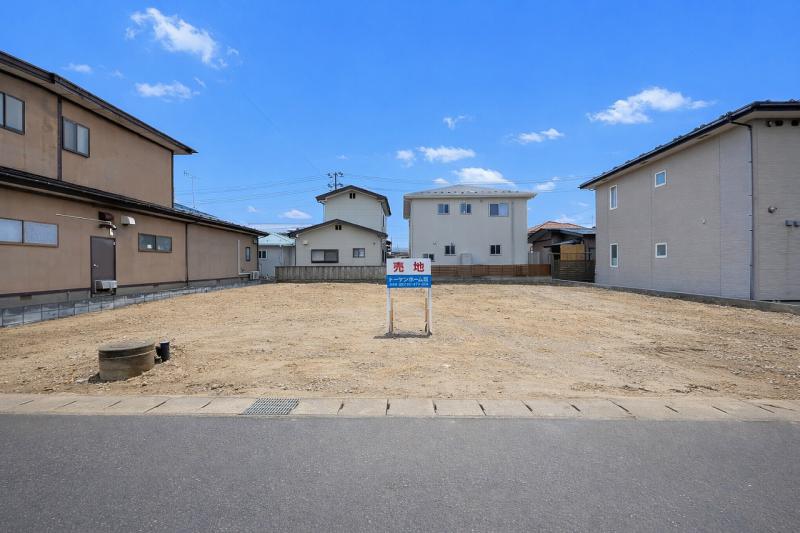 秋田市八橋田五郎一丁目60番13